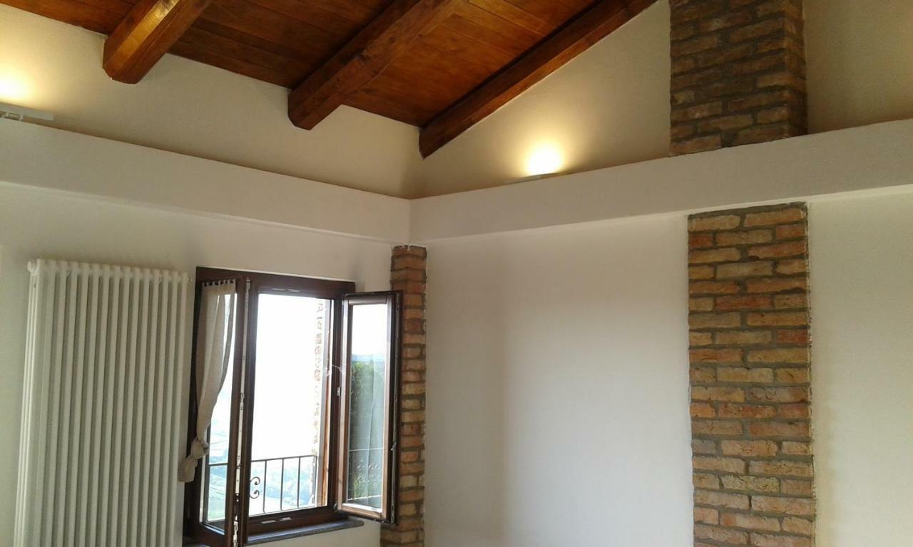 Casa Vacanze Sweet Dreams Agliano Terme Exterior foto