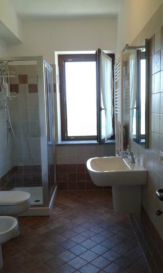 Casa Vacanze Sweet Dreams Agliano Terme Exterior foto